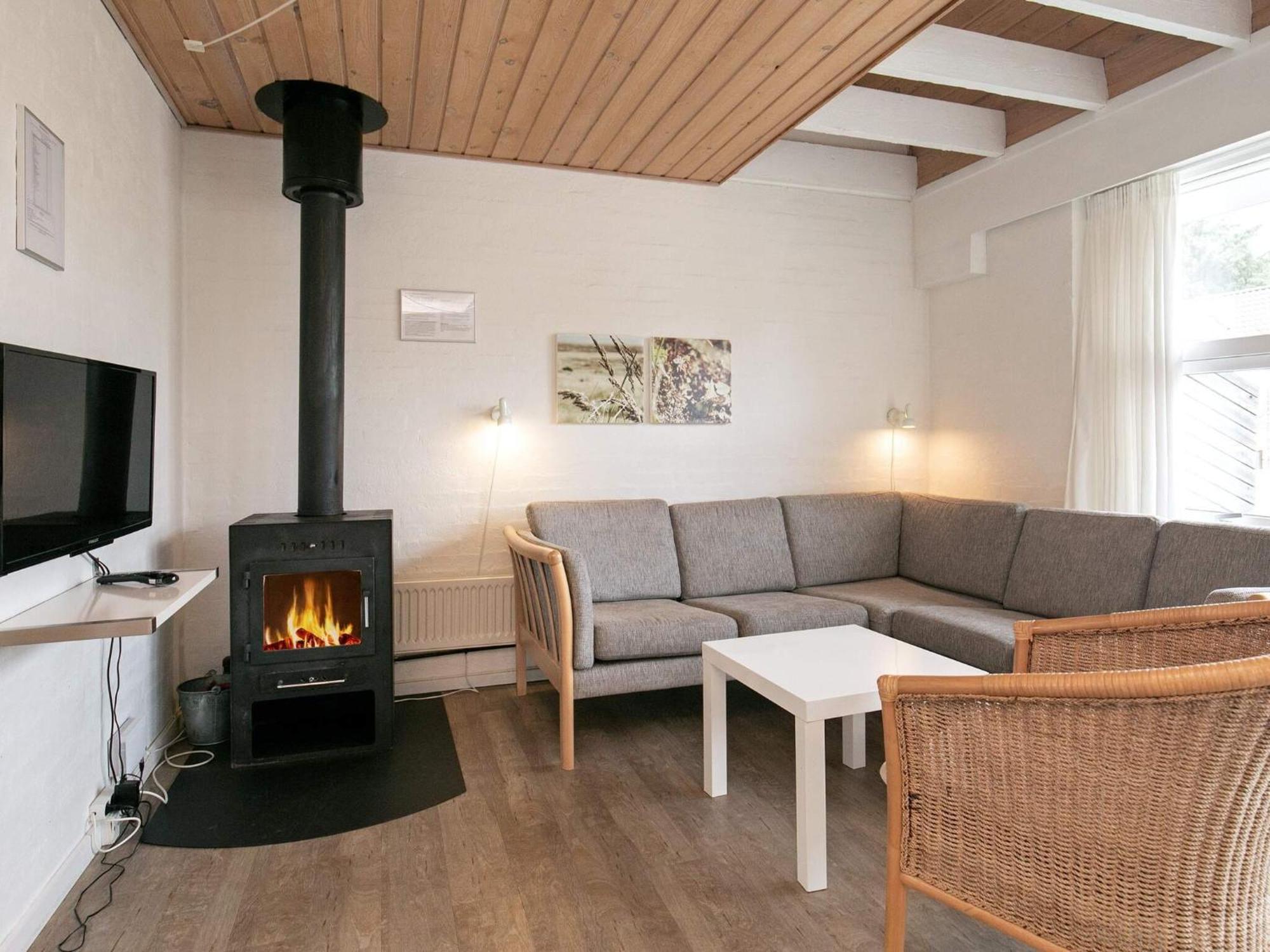 6 Person Holiday Home On A Holiday Park In Bl Vand Blåvand Екстериор снимка