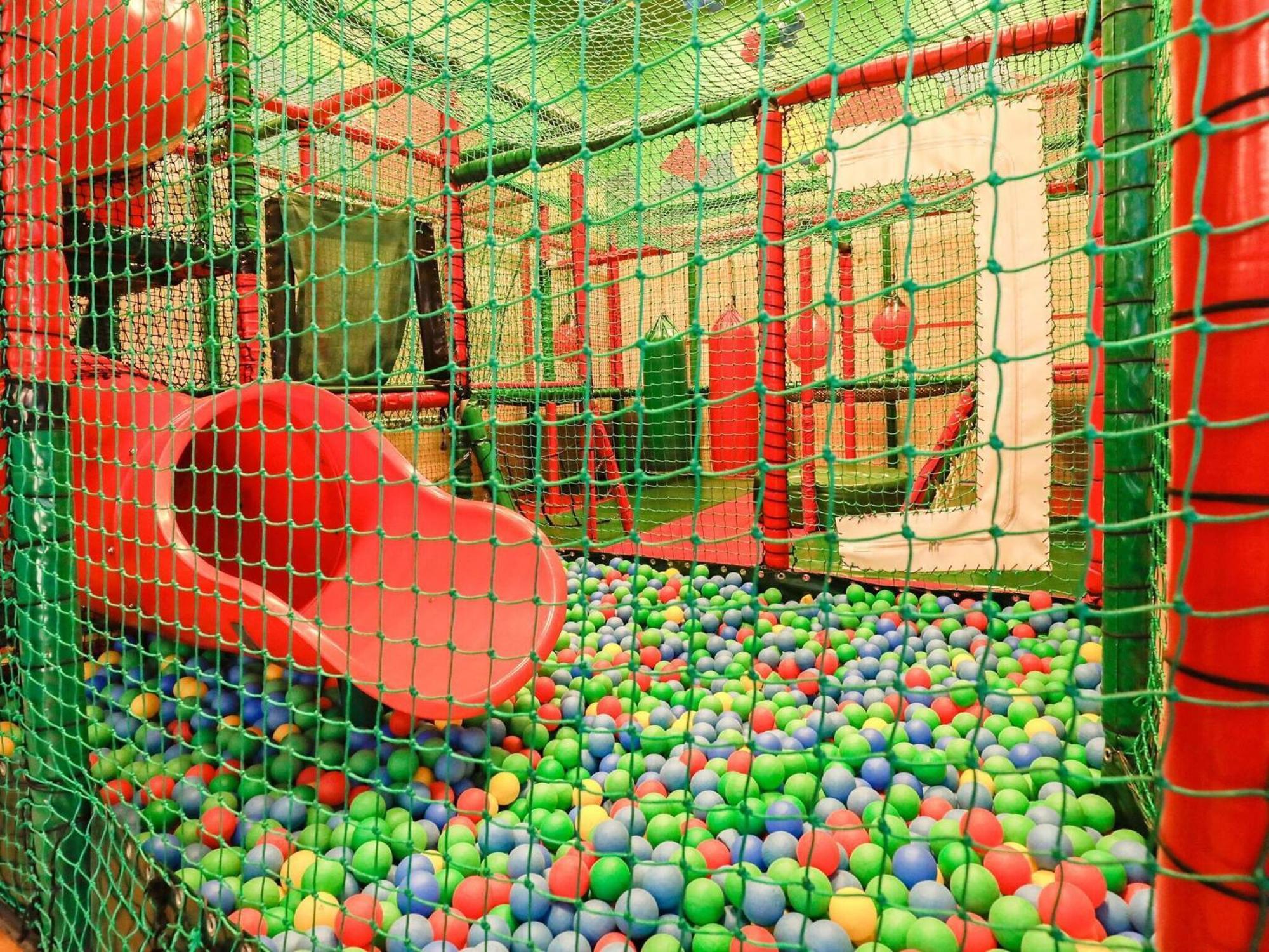 6 Person Holiday Home On A Holiday Park In Bl Vand Blåvand Екстериор снимка