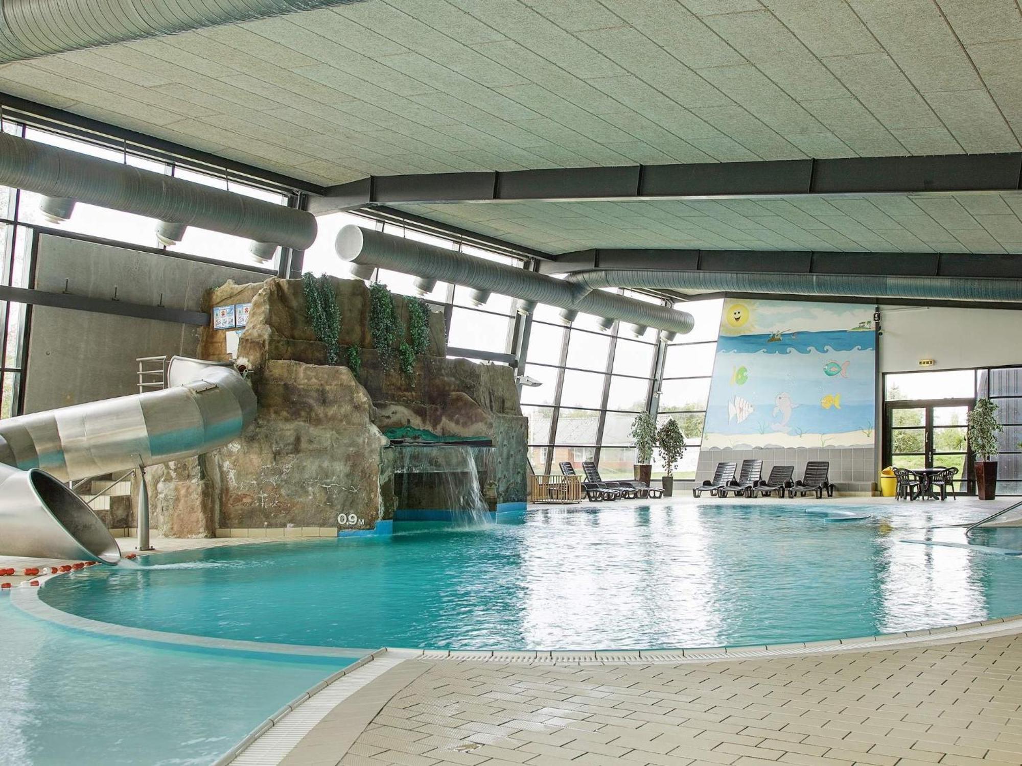 6 Person Holiday Home On A Holiday Park In Bl Vand Blåvand Екстериор снимка